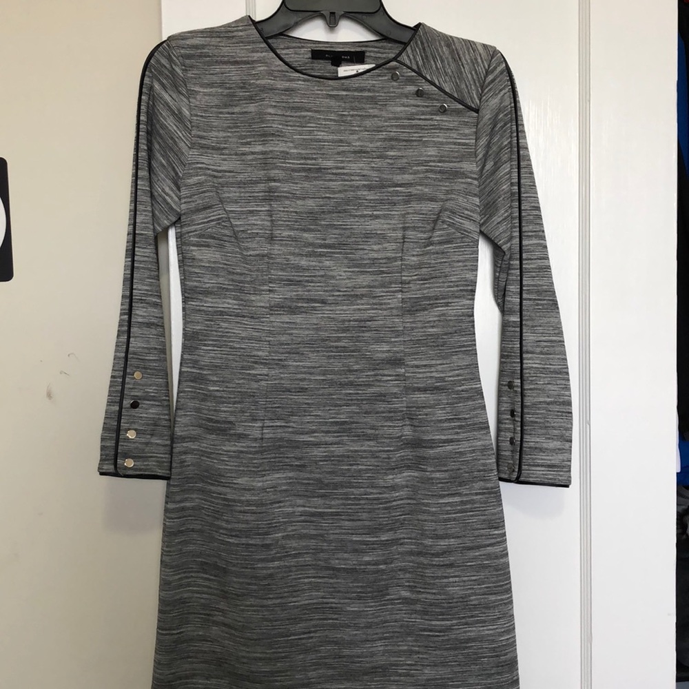 Olivaceous medium gray dress
